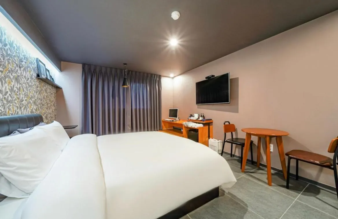 Brown Dot Hotel Daeyeon Busan 2*,
