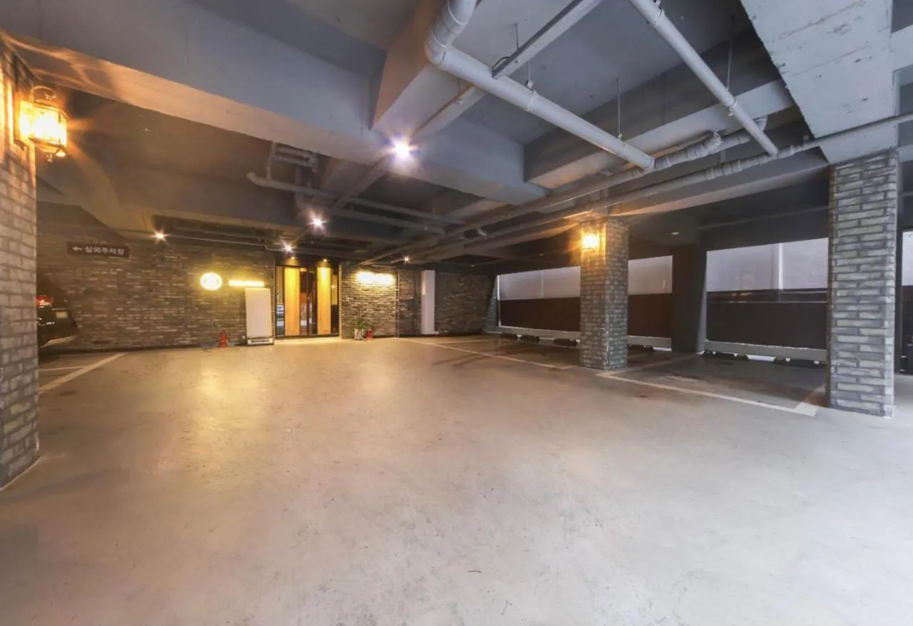 Brown Dot Hotel Daeyeon Busan