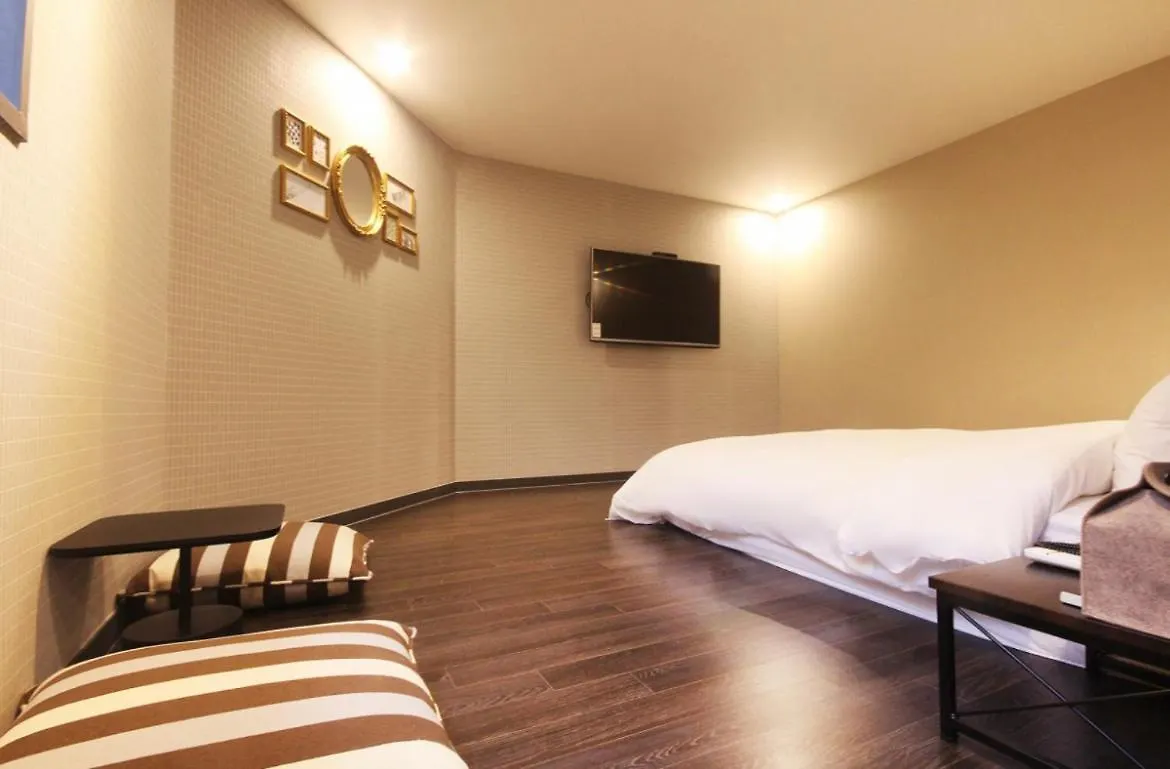 Brown Dot Hotel Daeyeon Busan
