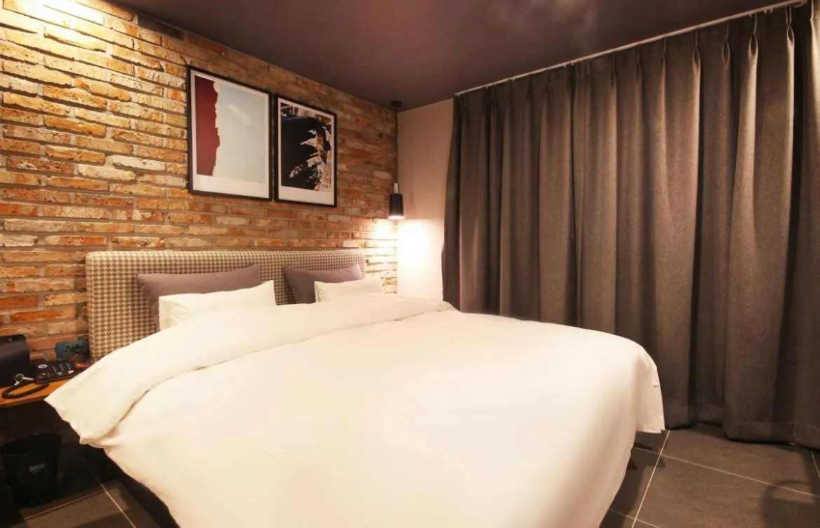 **  Brown Dot Hotel Daeyeon Busan South Korea
