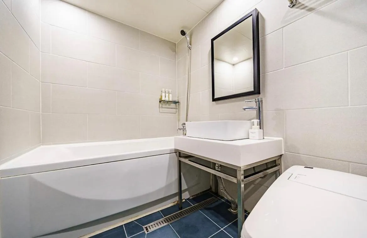 Brown Dot Hotel Daeyeon Busan